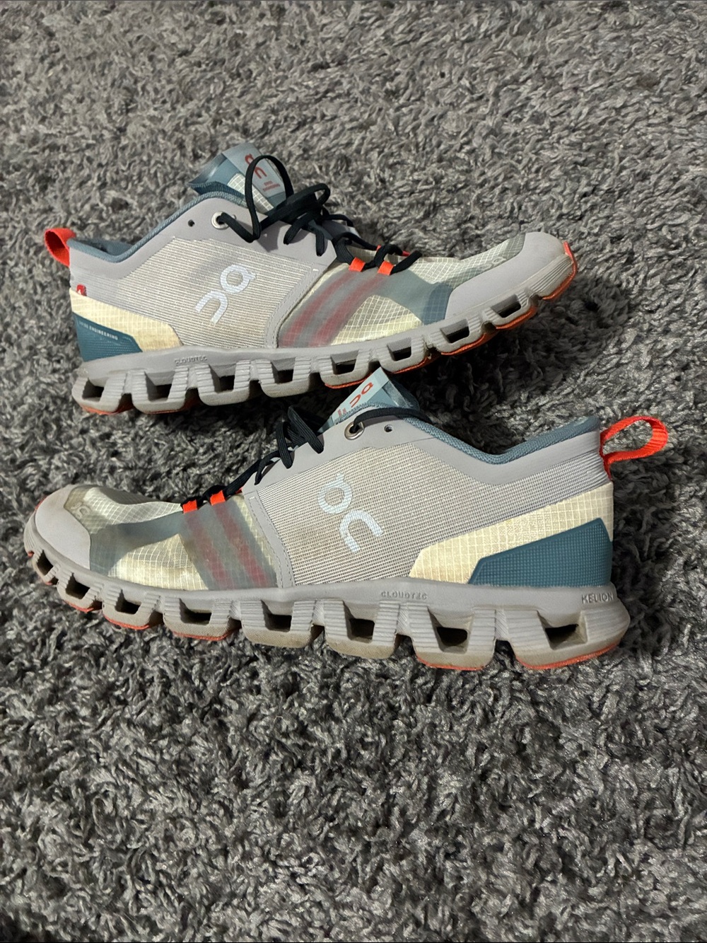 On running cloud x shift